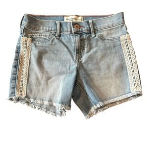 Abercrombie & Fitch Kids Girls Shorts Size 11/12 Lace Accent Raw Hem Light Denim